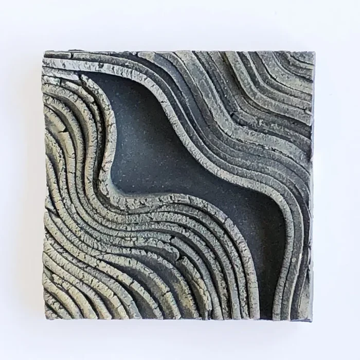 Blue-Gray Stratification Tiles. – Tile III