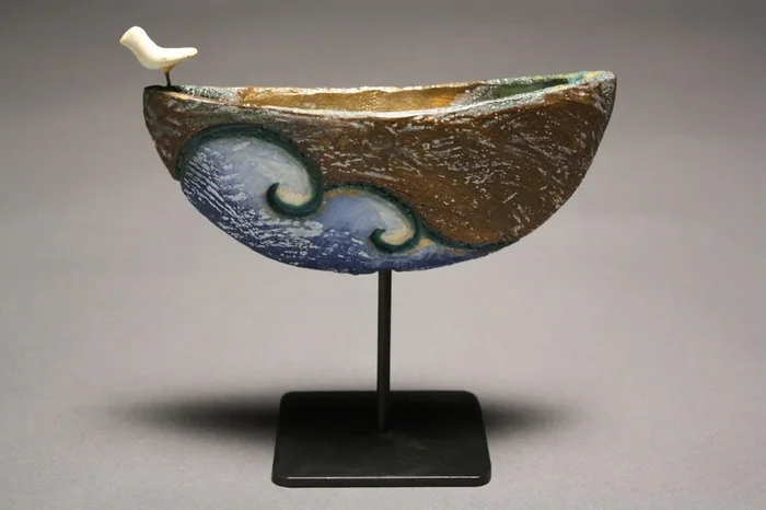 Boat on Stand, Traveler