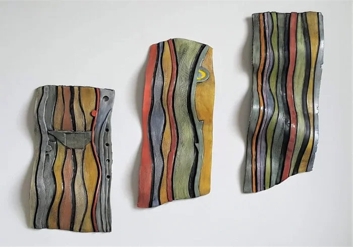 Carved Stripe Wave