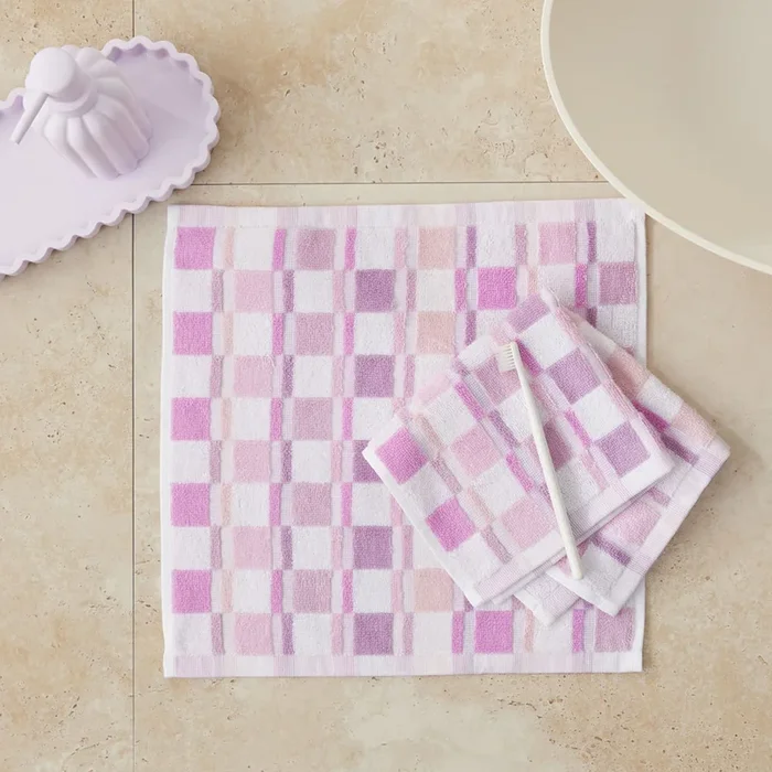 Charlie Check Pinks Face Washers Pack of 2