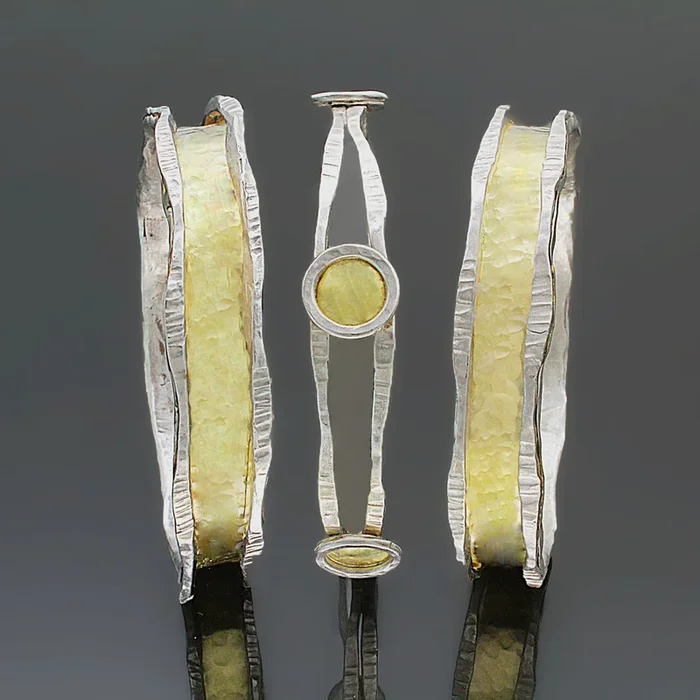 Charming Bangles – Charming Bangle