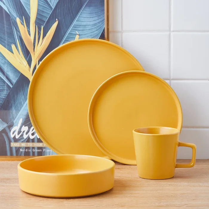 Cleo Stoneware Dinnerware Set – Yellow