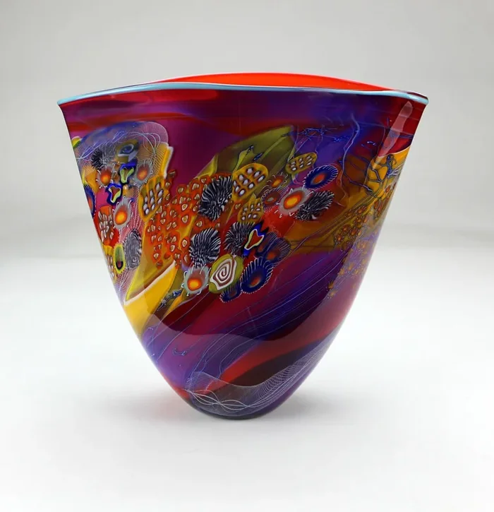Color Field Vessel in Amethyst with Ruby – Medium