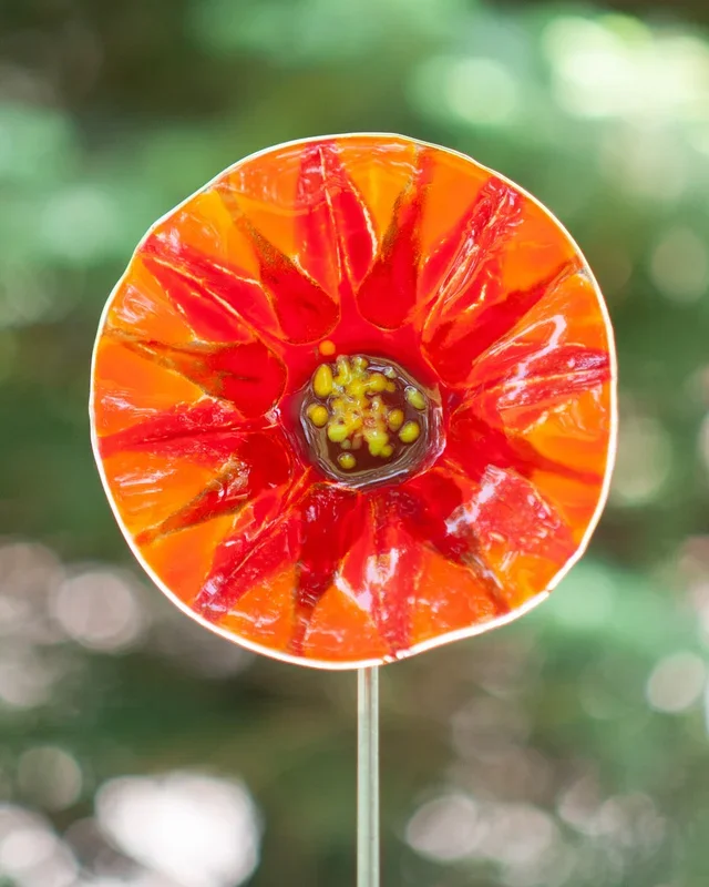 Glass Flower Garden Stake – Lady in Red