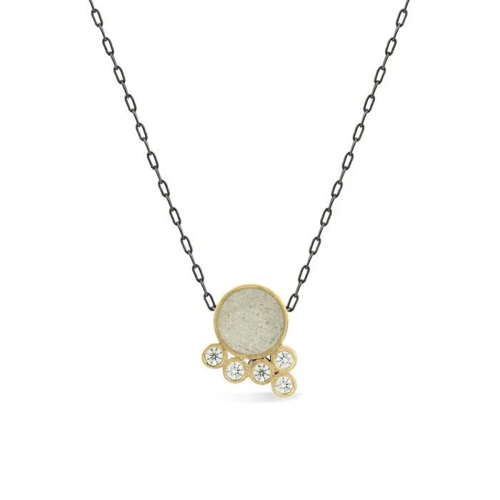 Harmonious Horizontal Pendant