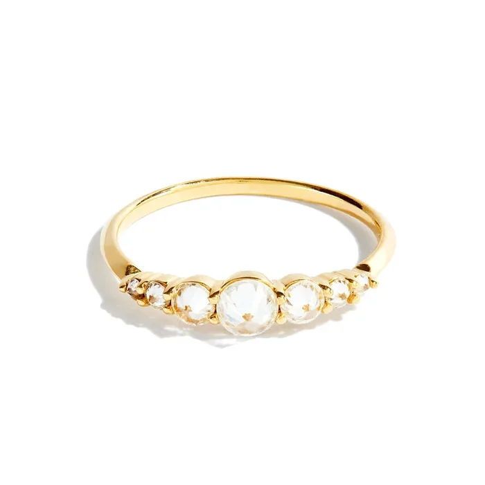 Lina Barbed Seven Stone Diamond Ring