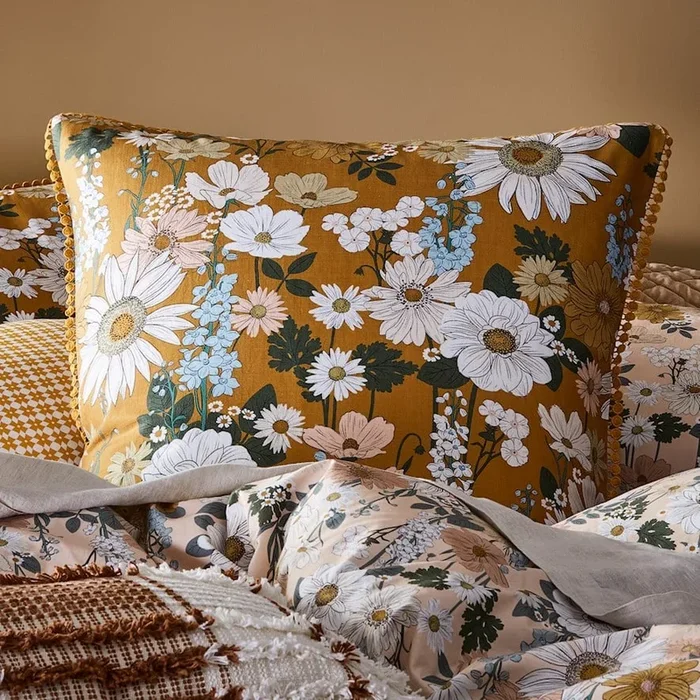 Maggie Multi Pillowcase