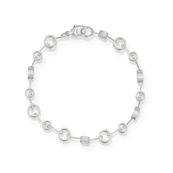 Modern Bracelet – Bright Silver, Circles