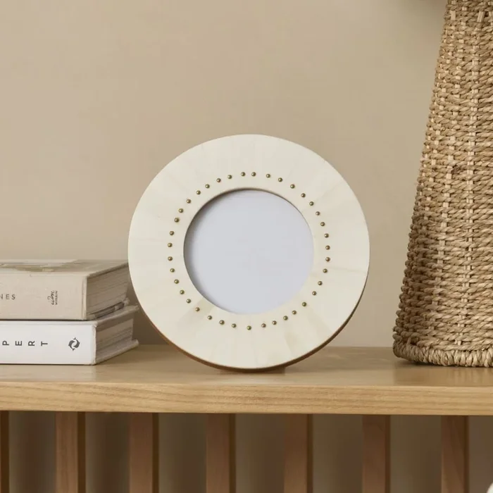 Otis Ivory Round Photo Frame