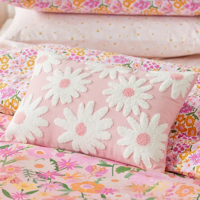 Sweet Pink Daisy Tufted Cushion