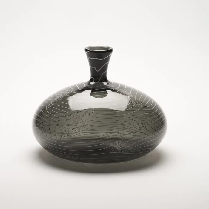 Topographic Bottle – Smoke Gray